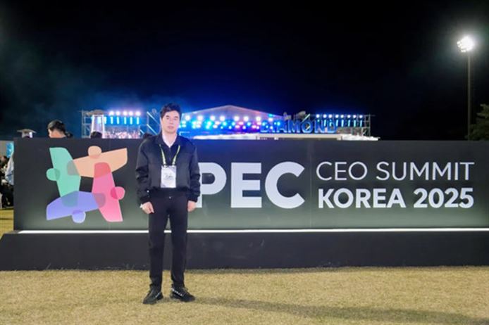 共探亚太经合新未来丨波司登高德康应邀参加2025 APEC工商领导人峰会